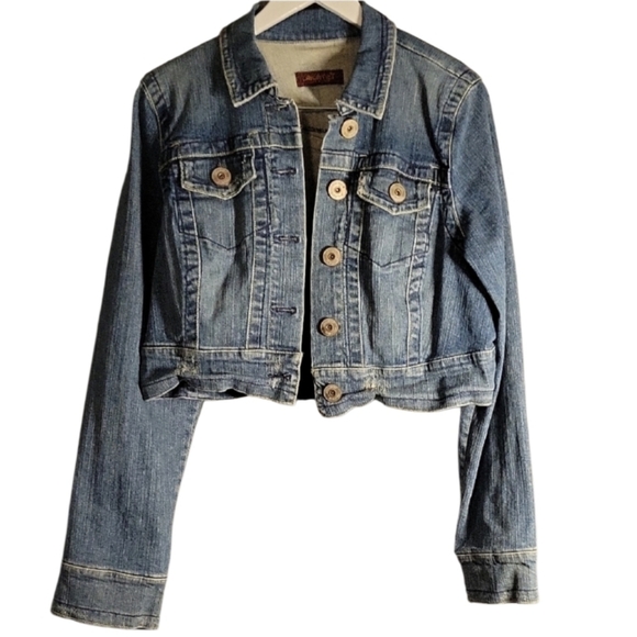 Jalate Jackets & Blazers - Cute Cropped Women's Denim Jacket size 1